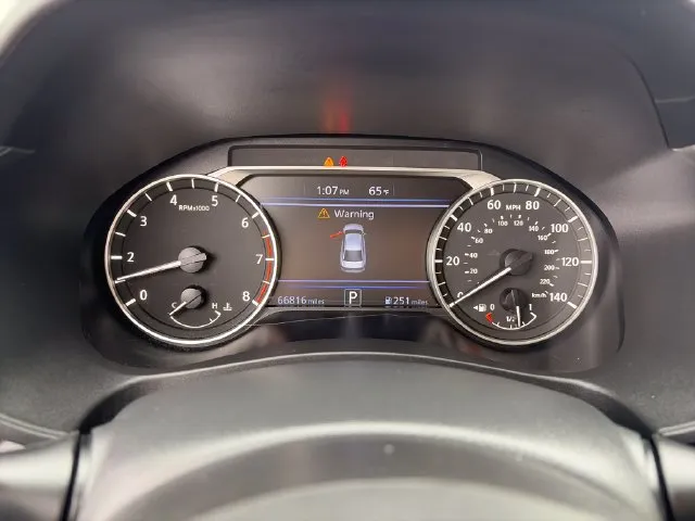 Nissan Altima photo 28