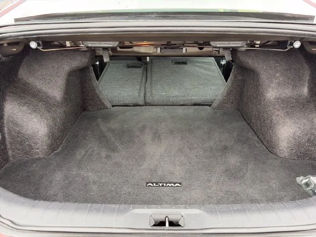 Nissan Altima photo 42
