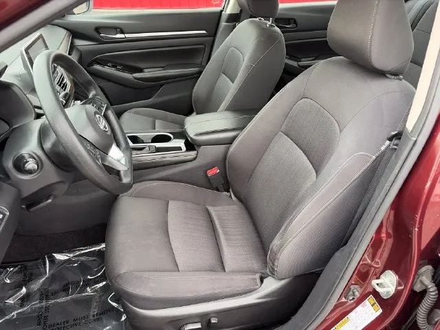Nissan Altima photo 38
