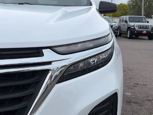 Chevrolet Equinox photo 18