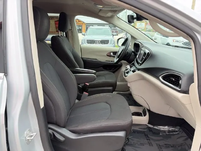 Chrysler Voyager photo 23
