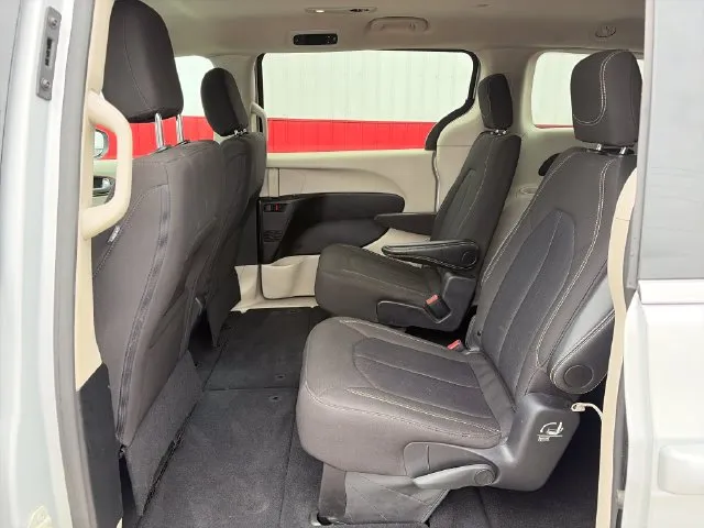 Chrysler Voyager photo 39