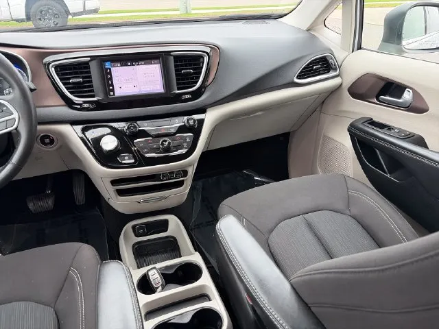 Chrysler Voyager photo 33
