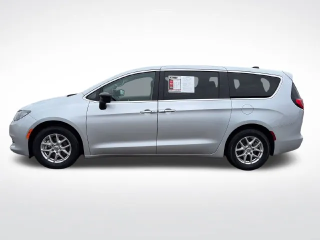 Chrysler Voyager photo 3