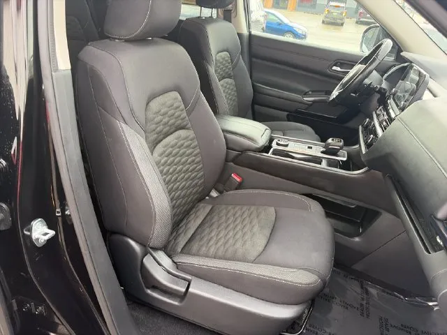 Nissan Pathfinder photo 37