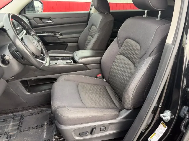 Nissan Pathfinder photo 38
