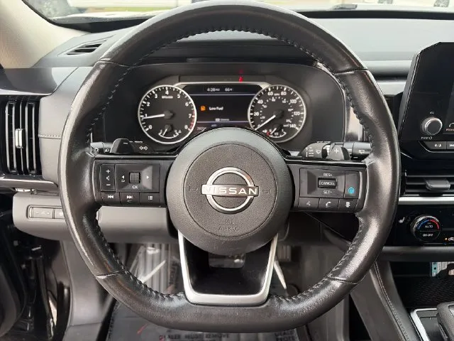 Nissan Pathfinder photo 28