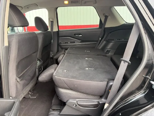 Nissan Pathfinder photo 41