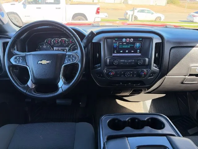 Chevrolet Silverado photo 32