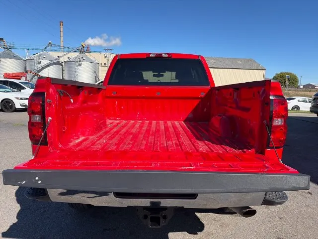 Chevrolet Silverado photo 43