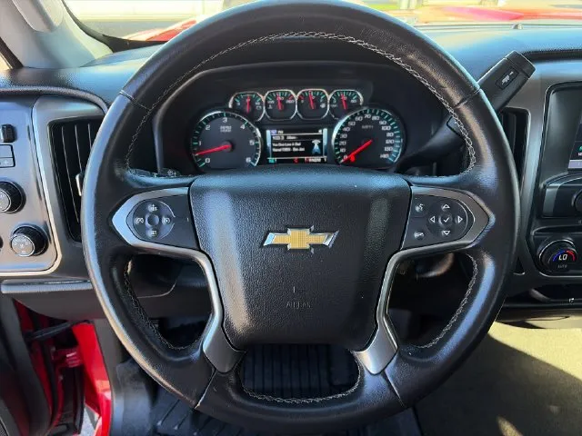 Chevrolet Silverado photo 28