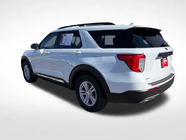 Ford Explorer photo 4