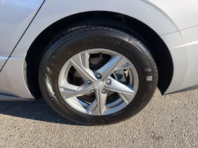 Hyundai Sonata photo 14