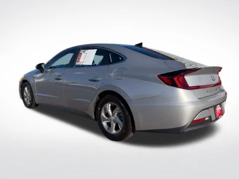 More photos of 2023 Hyundai Sonata SE at Nyhus Family Sales, MN