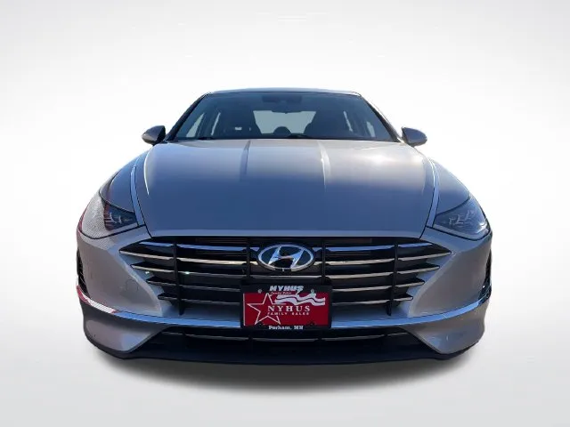 Hyundai Sonata photo 2