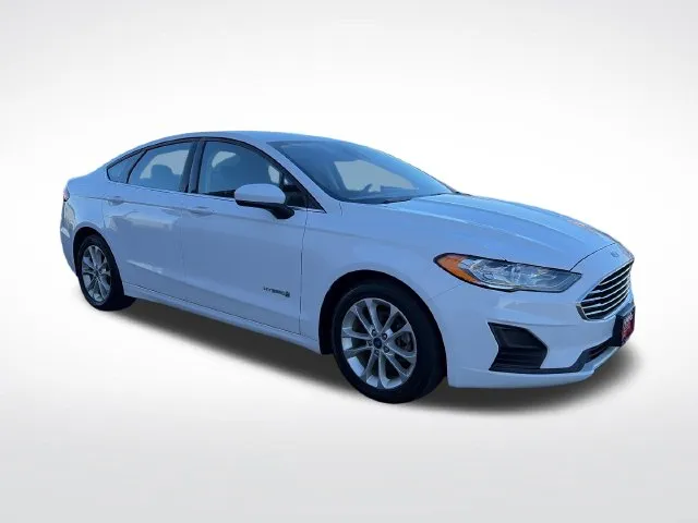Ford Fusion photo 10