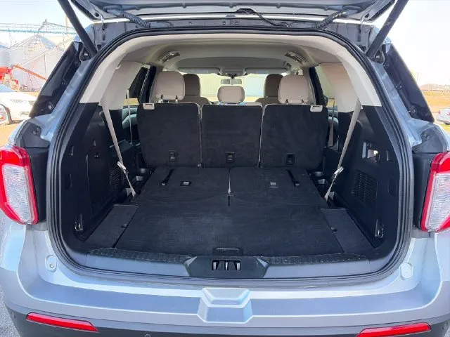 Ford Explorer photo 43