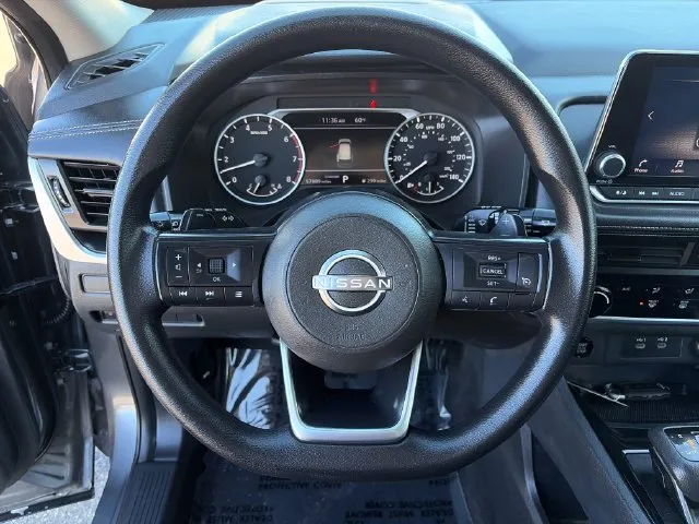 Nissan Rogue photo 27