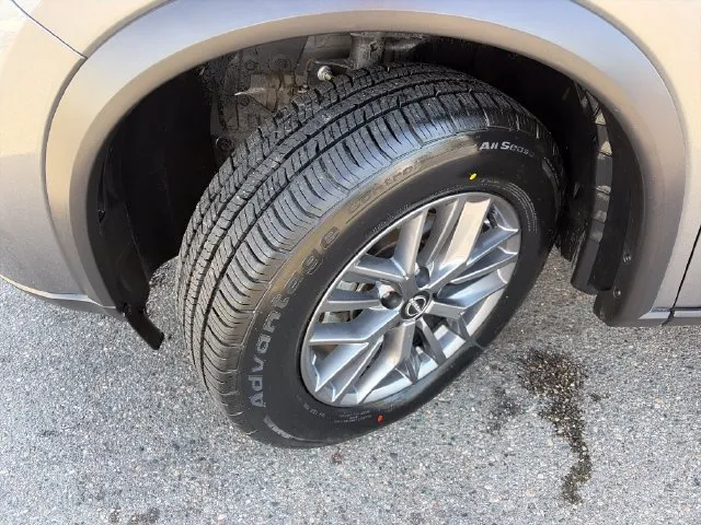 Nissan Rogue photo 16