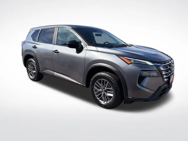 Nissan Rogue photo 9
