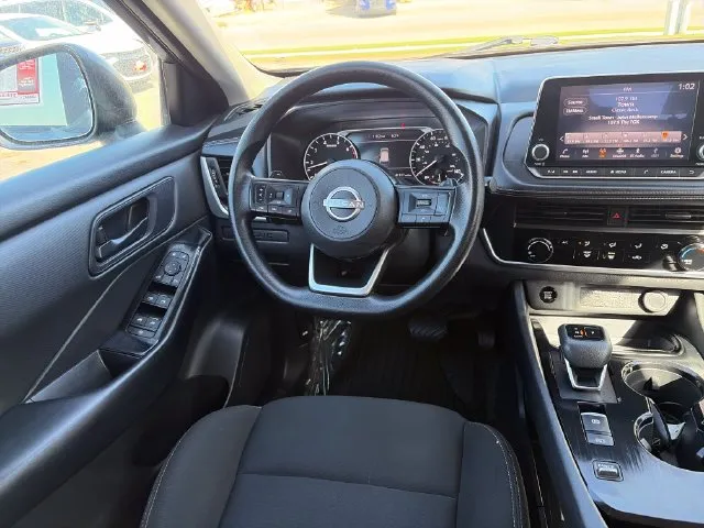 Nissan Rogue photo 29