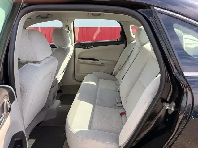 Chevrolet Impala photo 39