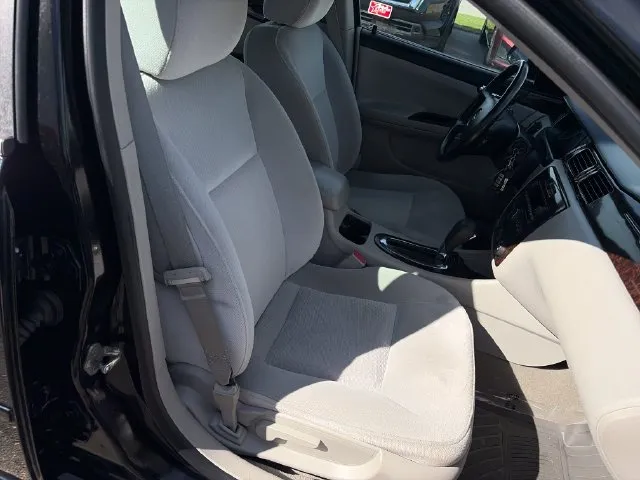 Chevrolet Impala photo 36