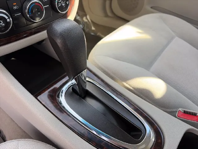 Chevrolet Impala photo 34