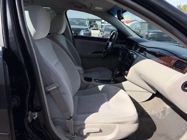 Chevrolet Impala photo 22