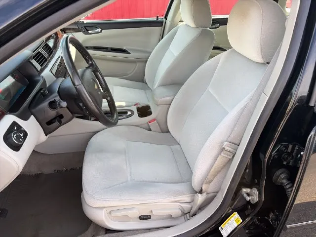 Chevrolet Impala photo 38