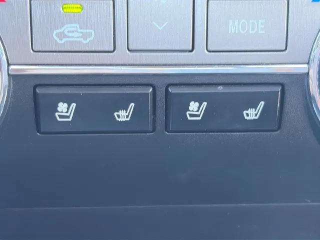 Toyota Tundra photo 50