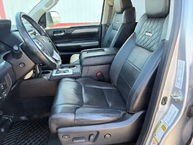 Toyota Tundra photo 40