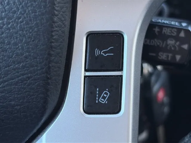 Toyota Tundra photo 48