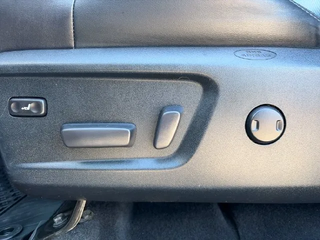 Toyota Tundra photo 28