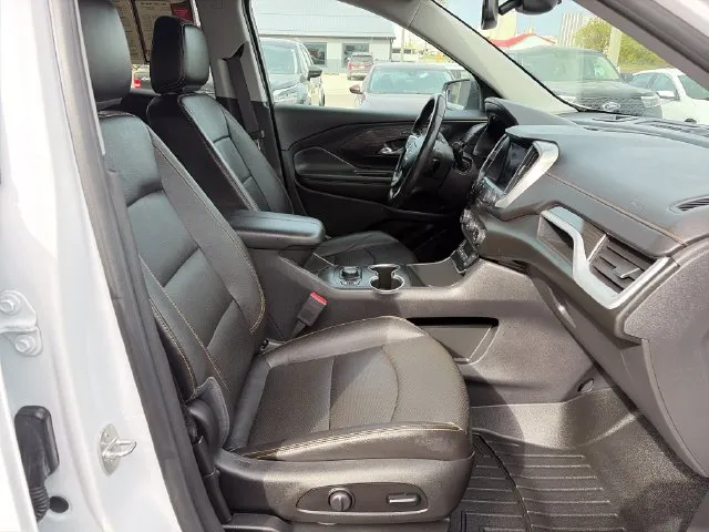 GMC Terrain photo 24
