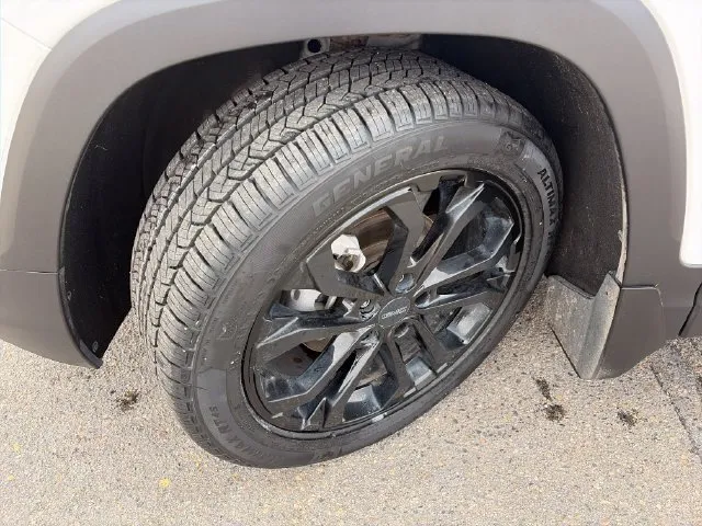GMC Terrain photo 18