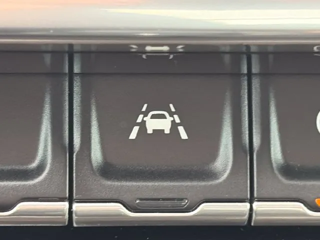 Chevrolet Silverado photo 45