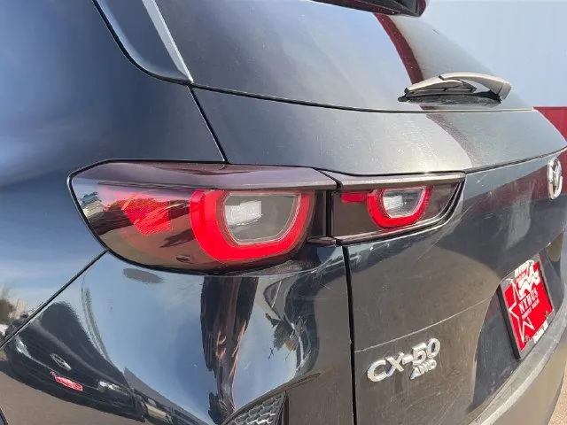 Mazda CX-50 photo 20