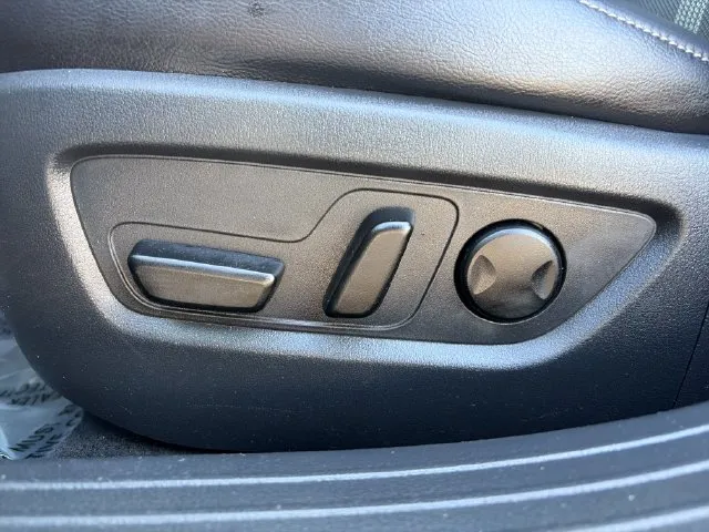 Mazda CX-50 photo 27