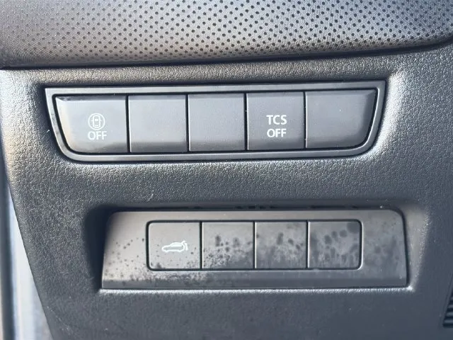 Mazda CX-50 photo 57