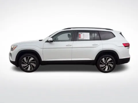 Another view of 2026 Volkswagen Atlas SE w/Technology for sale in Perham, MN at Nyhus Family Sales