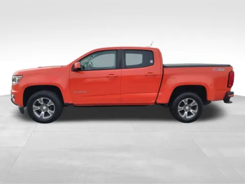 Photos of 2019 Chevrolet Colorado Z71 for sale in Perham, MN at Nyhus Family Sales