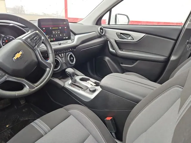 2024 Chevrolet Blazer LT - Photo 38