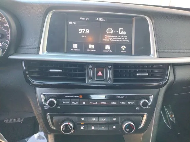 2020 Kia Optima LX - Photo 20