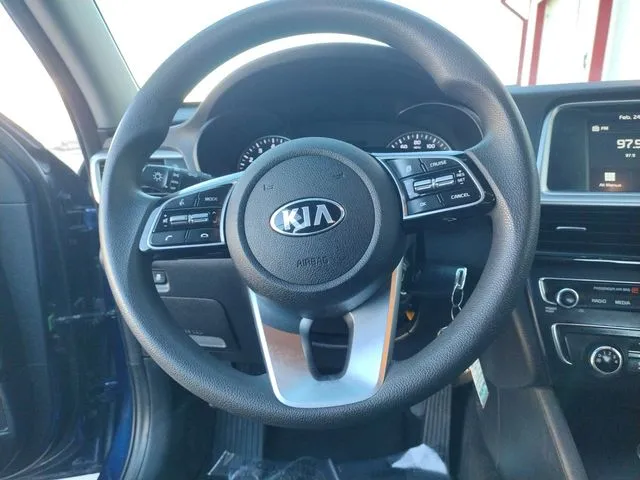 2020 Kia Optima LX - Photo 16