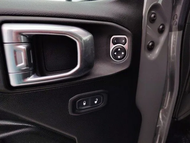 2021 Jeep Wrangler Unlimited Rubicon 4XE - Photo 34