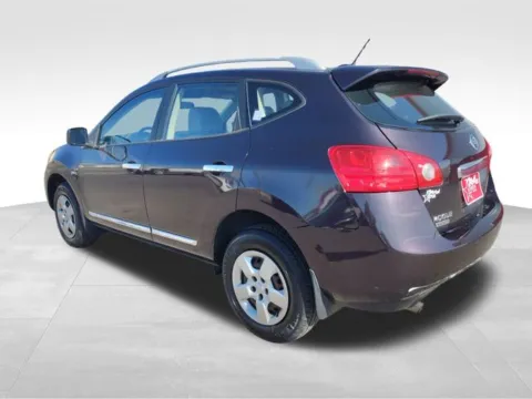 More photos of 2014 Nissan Rogue Select S at Nyhus Family Sales, MN