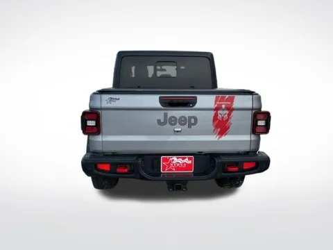 More photos of 2020 Jeep Gladiator Rubicon at Nyhus Family Sales, MN