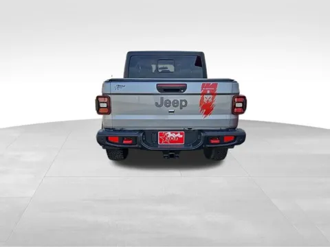 More photos of 2020 Jeep Gladiator Rubicon at Nyhus Family Sales, MN