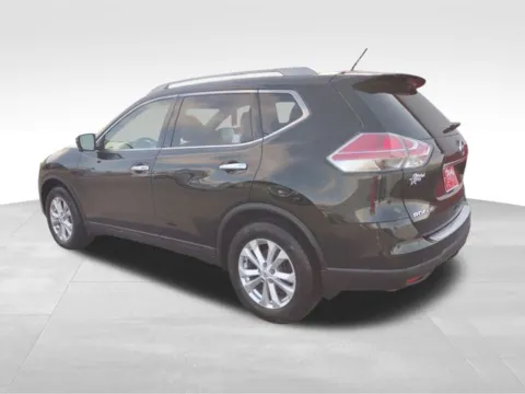 More photos of 2016 Nissan Rogue SV at Nyhus Family Sales, MN